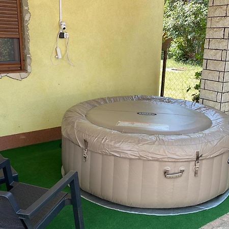 Edu Apartman Hajdúszoboszló Dış mekan fotoğraf