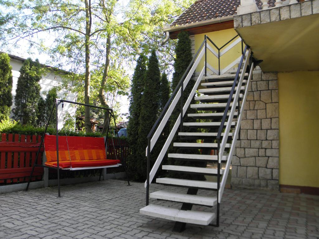 Edu Apartman Hajdúszoboszló Dış mekan fotoğraf